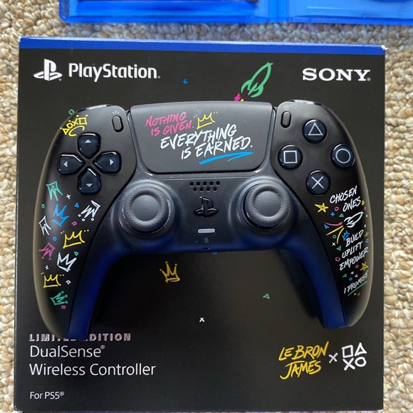 PlayStation 5 Accessories BUNDLE - Picture 4 of 13